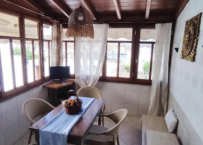 Bluesky House شقة *